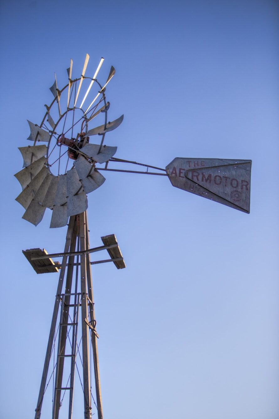 The Areomotor WIndmill Companyu